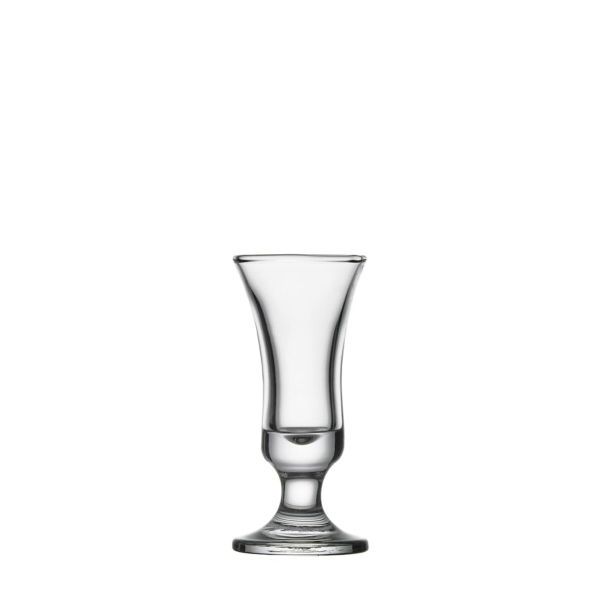 Kleines, leeres Schnapsglas auf kurzem Stiel mit breiter Basis.